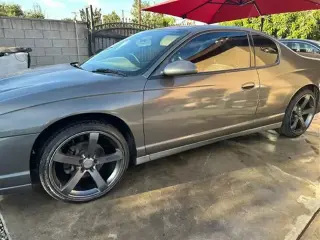 Dinero por tu carro chatarra