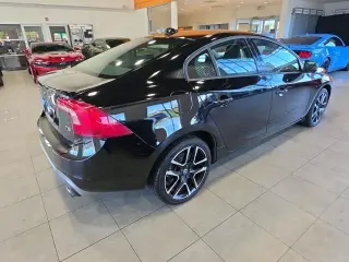 Volvo S60 2018 AWD T5 Dynamic 4dr Sedán