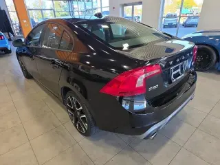 Volvo S60 2018 AWD T5 Dynamic 4dr Sedán