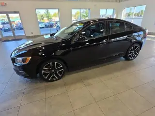 Volvo S60 2018 AWD T5 Dynamic 4dr Sedán