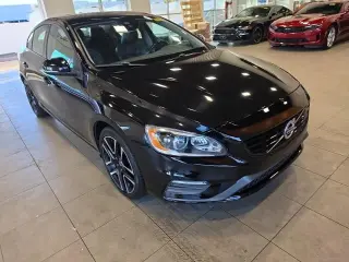 Volvo S60 2018 AWD T5 Dynamic 4dr Sedán