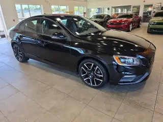 Volvo S60 2018 AWD T5 Dynamic 4dr Sedán