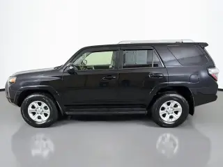 Toyota 4Runner 2018 4x4 SR5 Premium 4dr SUV