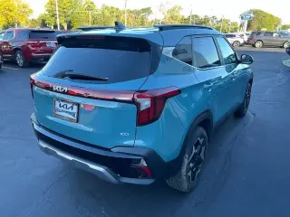 Kia Seltos 2024 AWD EX 4dr SUV