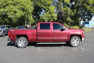 Chevrolet Silverado 1500 2014 4x4 LTZ 4p. Cabina Tripla 5.8 ft. CB