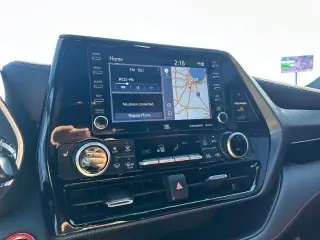 Toyota Highlander 2021 AWD XSE 4dr SUV