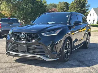 Toyota Highlander 2021 AWD XSE 4dr SUV