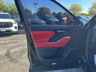 Toyota Highlander 2021 AWD XSE 4dr SUV