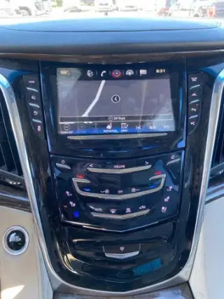 Cadillac Escalade 2018 4x4 Luxury 4p SUV