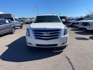Cadillac Escalade 2018 4x4 Luxury 4p SUV