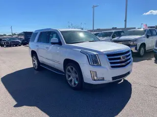 Cadillac Escalade 2018 4x4 Luxury 4p SUV