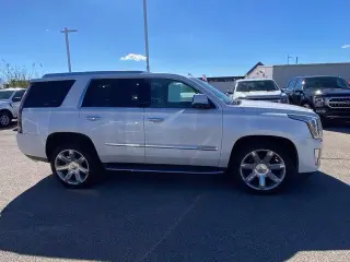 Cadillac Escalade 2018 4x4 Luxury 4p SUV
