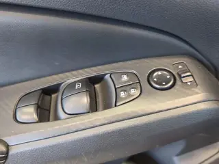Nissan Altima 2025 2.5 SV 4dr Sedán