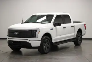 Ford F- Lightning 2024 AWD XLT 4dr SuperCrew 5.5 ft. SB