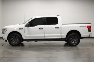 Ford F- Lightning 2024 AWD XLT 4dr SuperCrew 5.5 ft. SB