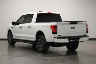 Ford F- Lightning 2024 AWD XLT 4dr SuperCrew 5.5 ft. SB