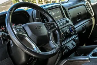 Chevrolet Silverado 1500 Limited 2022 4x4 LT Trail Boss 4dr Crew Cab 5.8 ft. SB