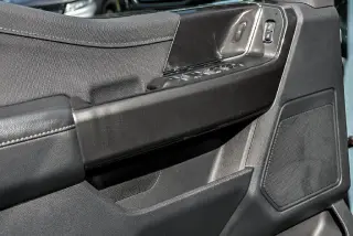 Ford F-150 2023 4x4 XLT 4puertas SuperCrew caja de 1.7 m