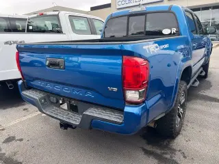 Toyota Tacoma 2016 4x2 TRD Sport 4p Doble Cabina 5.0 ft CB