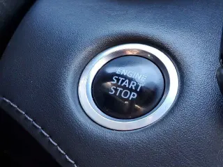 Toyota Highlander 2021 AWD XLE 4dr SUV