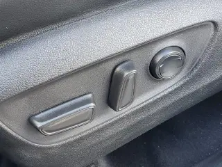 Toyota Highlander 2021 AWD XLE 4dr SUV