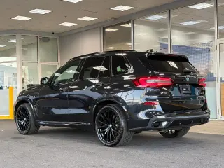 BMW X5 2022 AWD xDrive40i 4dr Vehículo Deportivo de Actividades Deportivas