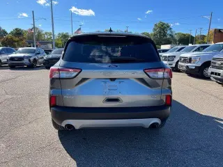 Ford Escape 2021 4x4 SE 4p SUV