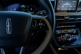 Lincoln Corsair 2021 AWD Reserve 4dr SUV