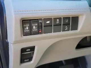 Honda Odyssey 2018 EX-L 4dr Mini-Van
