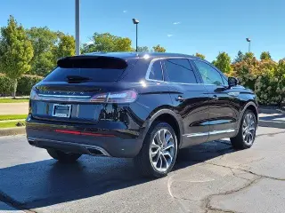 Lincoln Nautilus 2023 AWD Reserve 4 puertas SUV