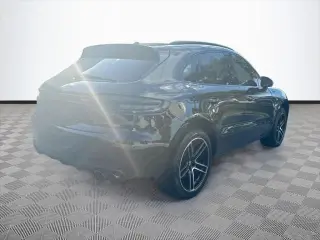 Porsche Macan 2021 AWD S 4p SUV