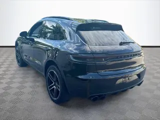 Porsche Macan 2021 AWD S 4p SUV
