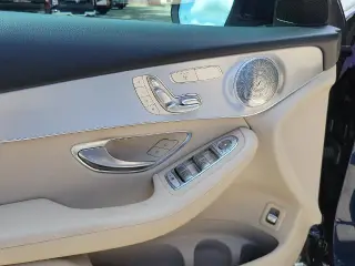 Mercedes-Benz GLC 2019 GLC 300 SUV de 4 puertas