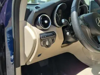 Mercedes-Benz GLC 2019 GLC 300 SUV de 4 puertas