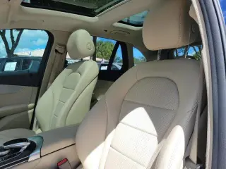 Mercedes-Benz GLC 2019 GLC 300 SUV de 4 puertas