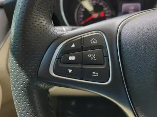 Mercedes-Benz GLC 2019 GLC 300 SUV de 4 puertas