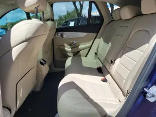 Mercedes-Benz GLC 2019 GLC 300 SUV de 4 puertas