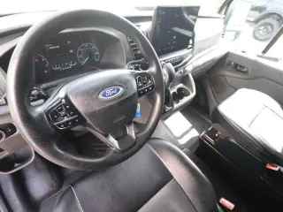 Ford Transit 2023 250 3dr SWB Tech Roof Carrocería de Carga Van