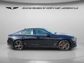 Genesis G70 2022 3.3T Standard 4dr Sedán