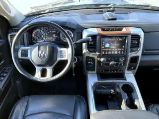 Ram 2500 2016 4x4 Laramie 4dr Crew Cab 6.3 ft. SB Pickup
