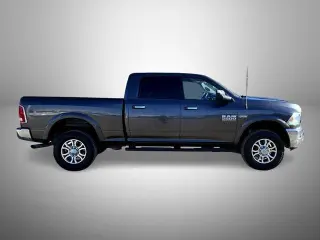 Ram 2500 2016 4x4 Laramie 4dr Crew Cab 6.3 ft. SB Pickup