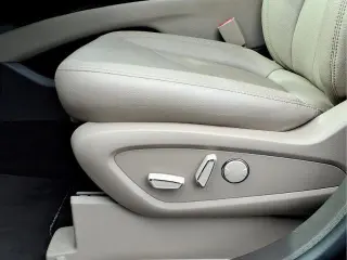 Lincoln Nautilus 2023 Estándar 4p SUV