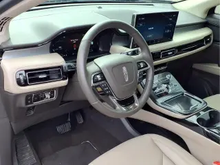 Lincoln Nautilus 2023 Estándar 4p SUV