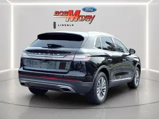 Lincoln Nautilus 2023 Estándar 4p SUV