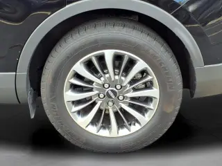 Lincoln Nautilus 2023 Estándar 4p SUV