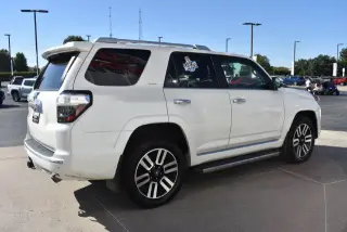 Toyota 4Runner 2017 AWD Limited 4dr SUV