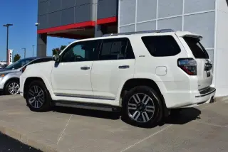 Toyota 4Runner 2017 AWD Limited 4dr SUV