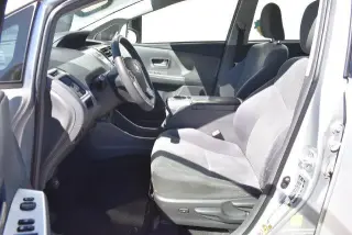 Toyota Prius v 2012 Two 4dr Wagon