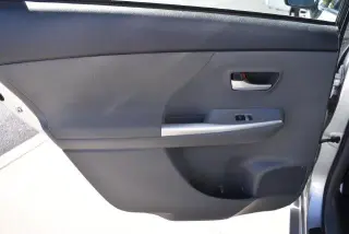 Toyota Prius v 2012 Two 4dr Wagon