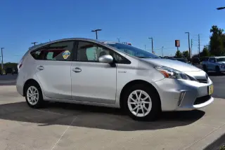 Toyota Prius v 2012 Two 4dr Wagon
